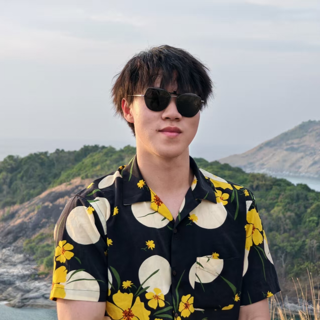 Portrait of Yihan Chen
